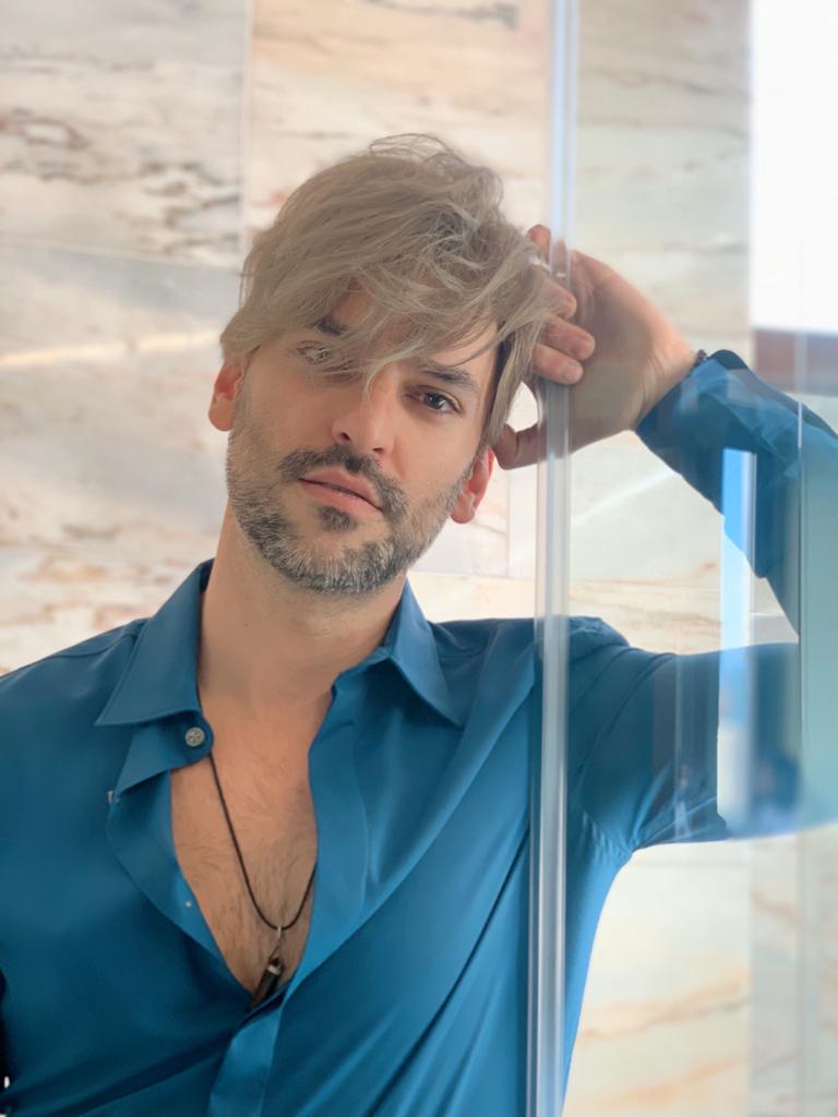 The Way to Choose The Best Toupee Color